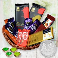 Festive Collection Chocolaty Goodies