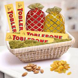 Wholesome and Hearty Deepawali Hamper