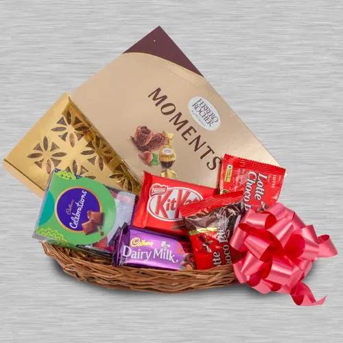 Diwali Gifts-Ghasitaram Hamper Box of 13 Goodies – Ghasitaram Gifts
