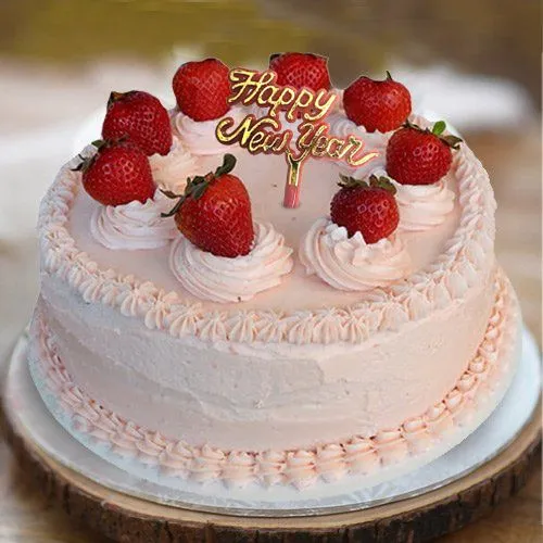 Delicious Strawberry Cake from 3/4 Star Bakery