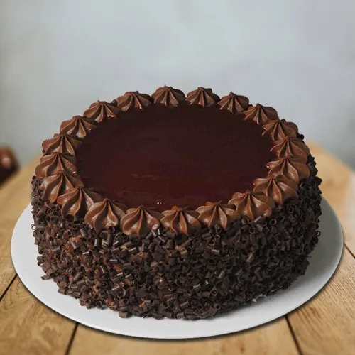 Scrumptious Eggless Chocolate Cake from 3/4 Star Bakery