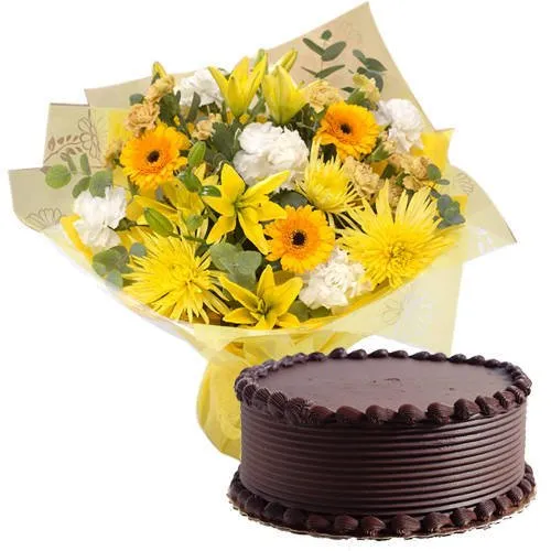 Eggless Chocolate Cake with Mixed Flower Bouquet
