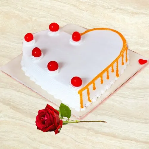 Delightful Red Rose Petals Autin Cake - Bakersfun