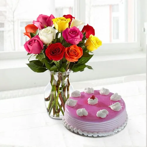 Marvelous Strawberry Cake n Rose in a Vase for Mom