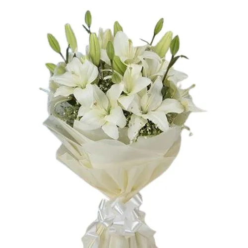 Special Bouquet of White Lilies