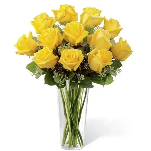 Glamorous Yellow Roses in a Glass Vase