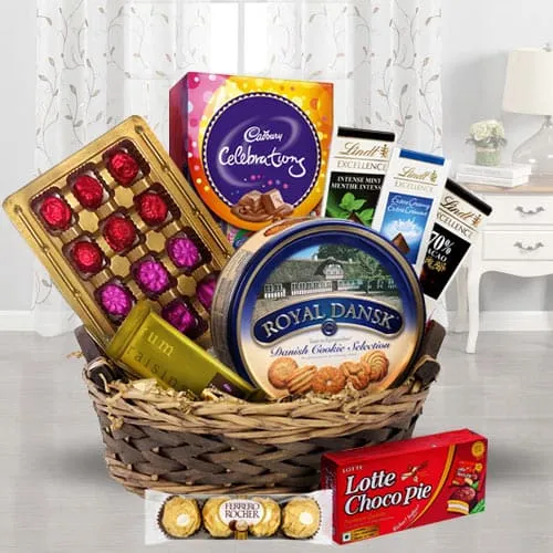 Explore Our Delectable Chocolate Gift Baskets