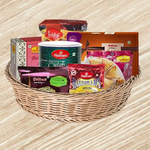 Superb Sweets n Dry Fruits Gift Box for Diwali Celebration to India | Free  Shipping