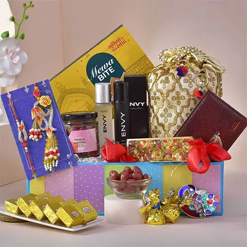 Best anniversary gift ideas for bhaiya bhabhi by Send Best Gift - Issuu