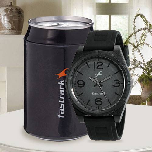 men fastrack trendies analog watch