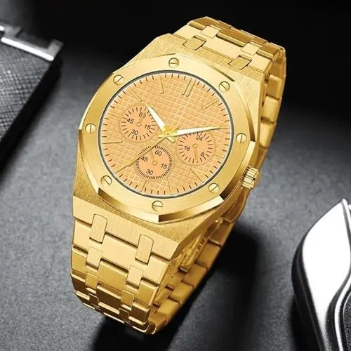 Elegant Mens Analogue Watch in Golden